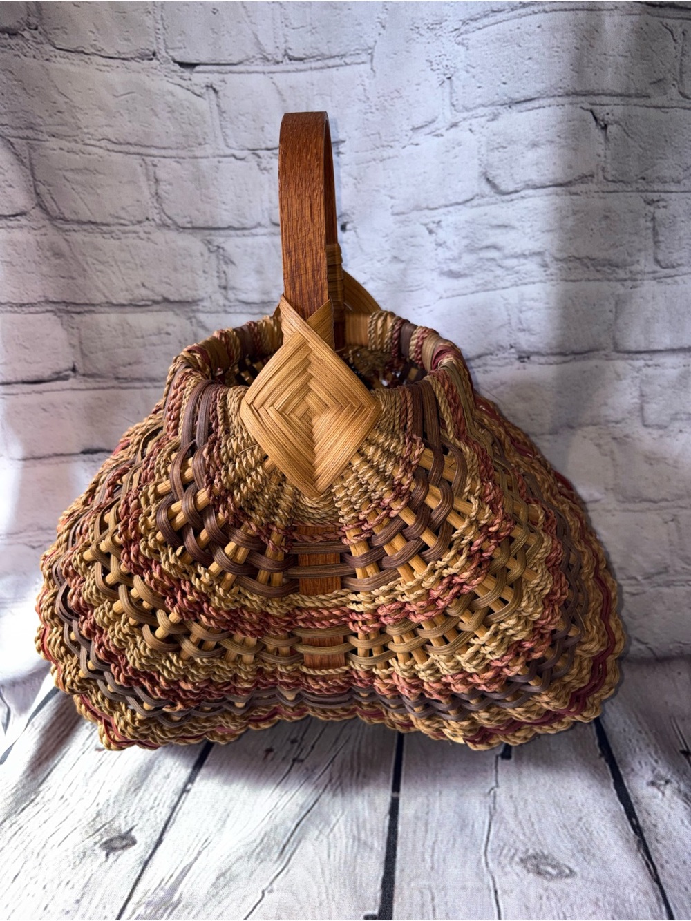 Harvest Egg Gathering Buttocks Butt Basket Bent Wood Handle Multicolored Vintage